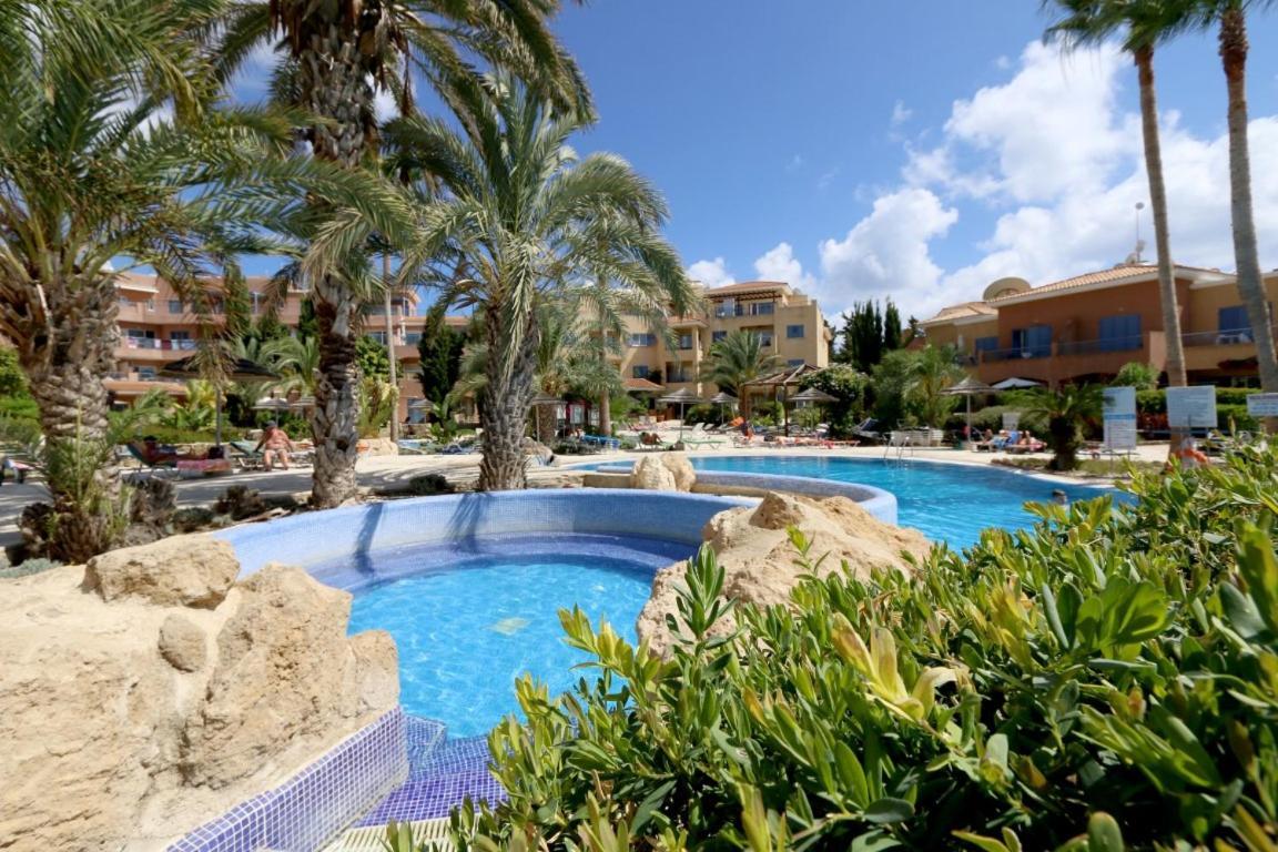 Victor Apartment Paphos Exterior photo